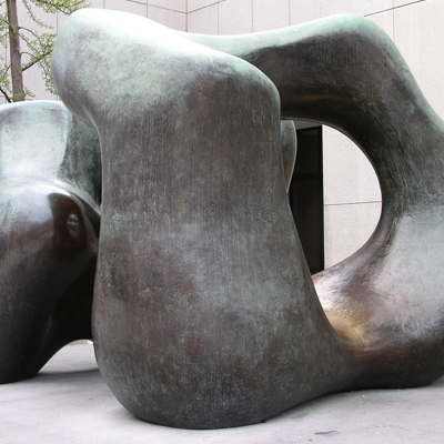 Henry James's bronze sculpture "Large Two Forms"